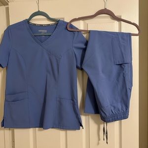Momentum Scrub Top & Maevn Momentum Scrub Pants